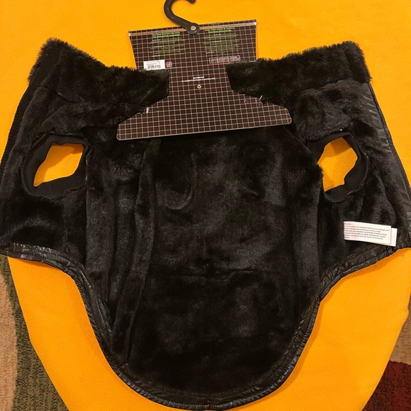 Silver Paw dog puff coat / jacket / apparel faux leather faux fur. Black. Size L - Picture 4 of 12